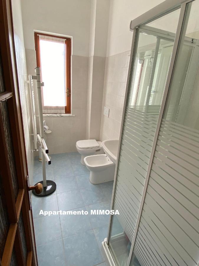 I Fiori Di Pietra Aparthotel Pietra Ligure Kültér fotó
